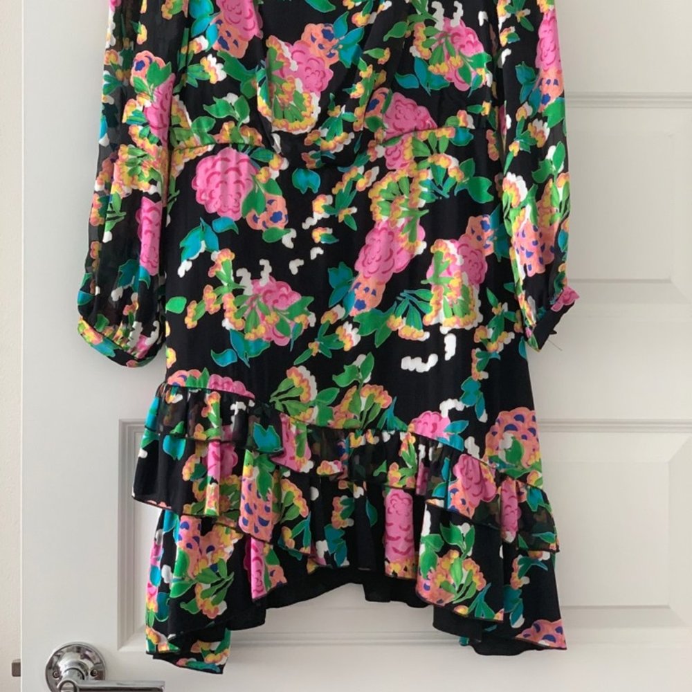 SALONI DRESS - Picture 2 of 4